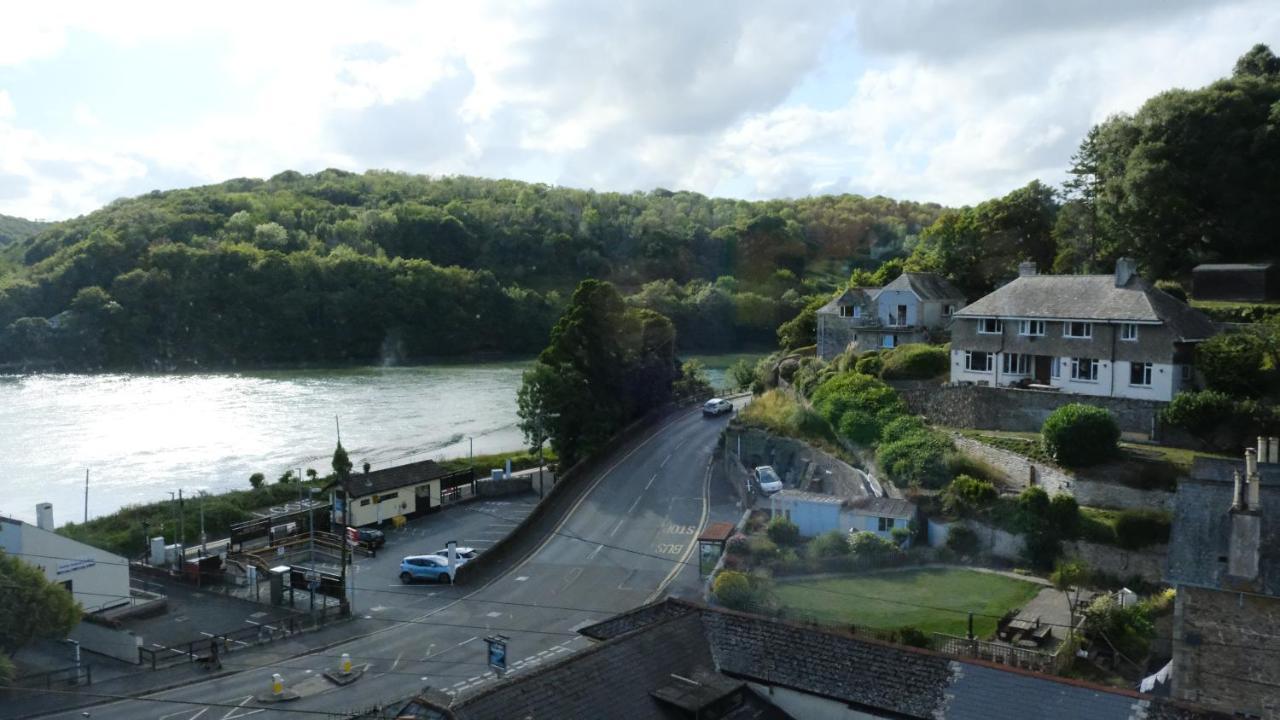 Admirals Apartment Sleeps 4 Adults 2 Children Ev Point Looe Exterior foto